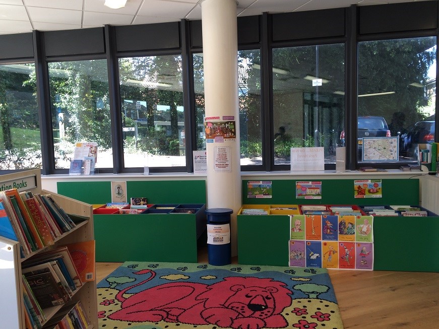Thornhill Community Library interior