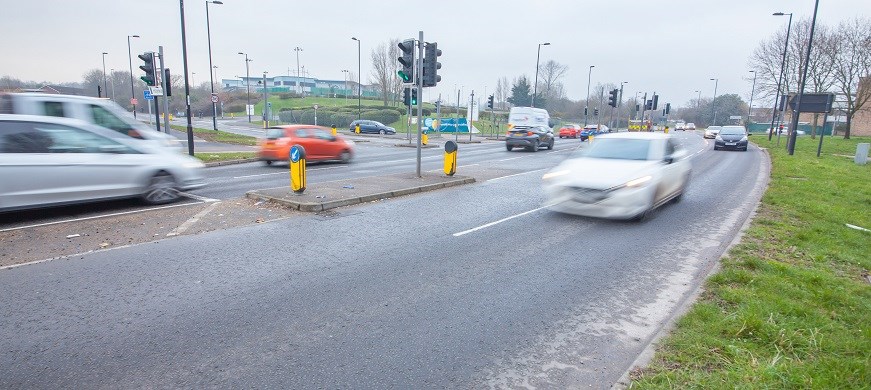 Cars moving through Frogmore junction