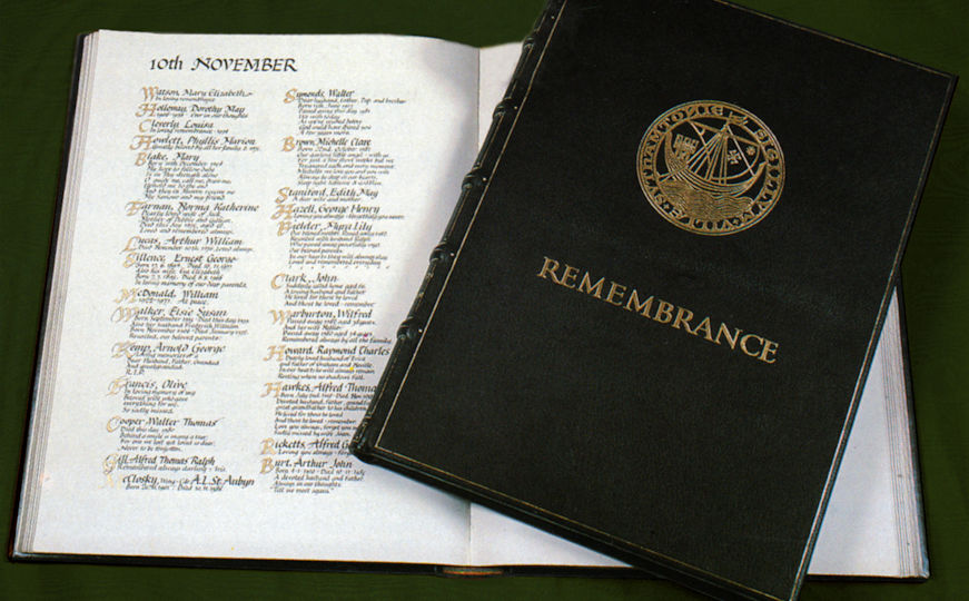 Bookofremembrance5_tcm63-409759.jpg