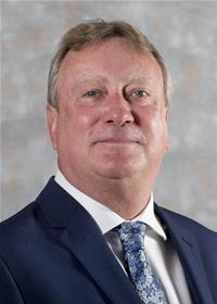 Profile image for Councillor Rob Harwood